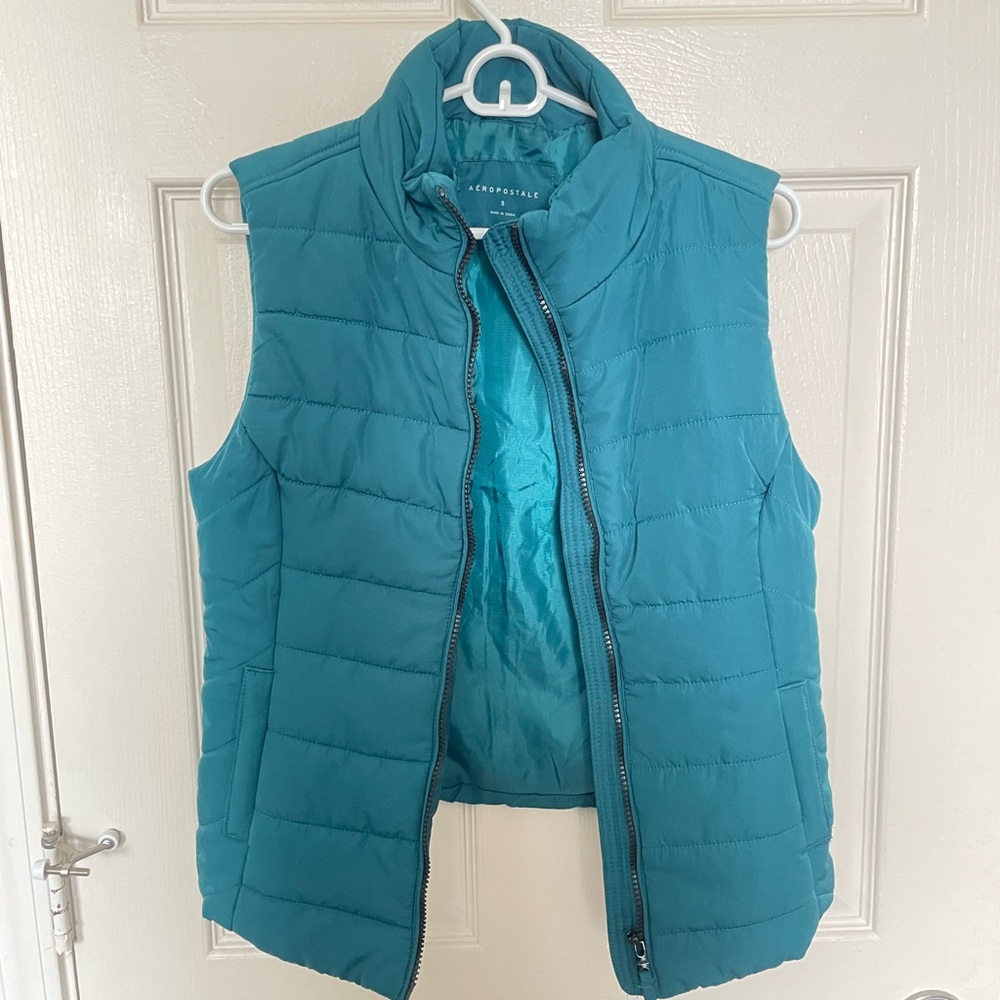Aeropostale teal vest